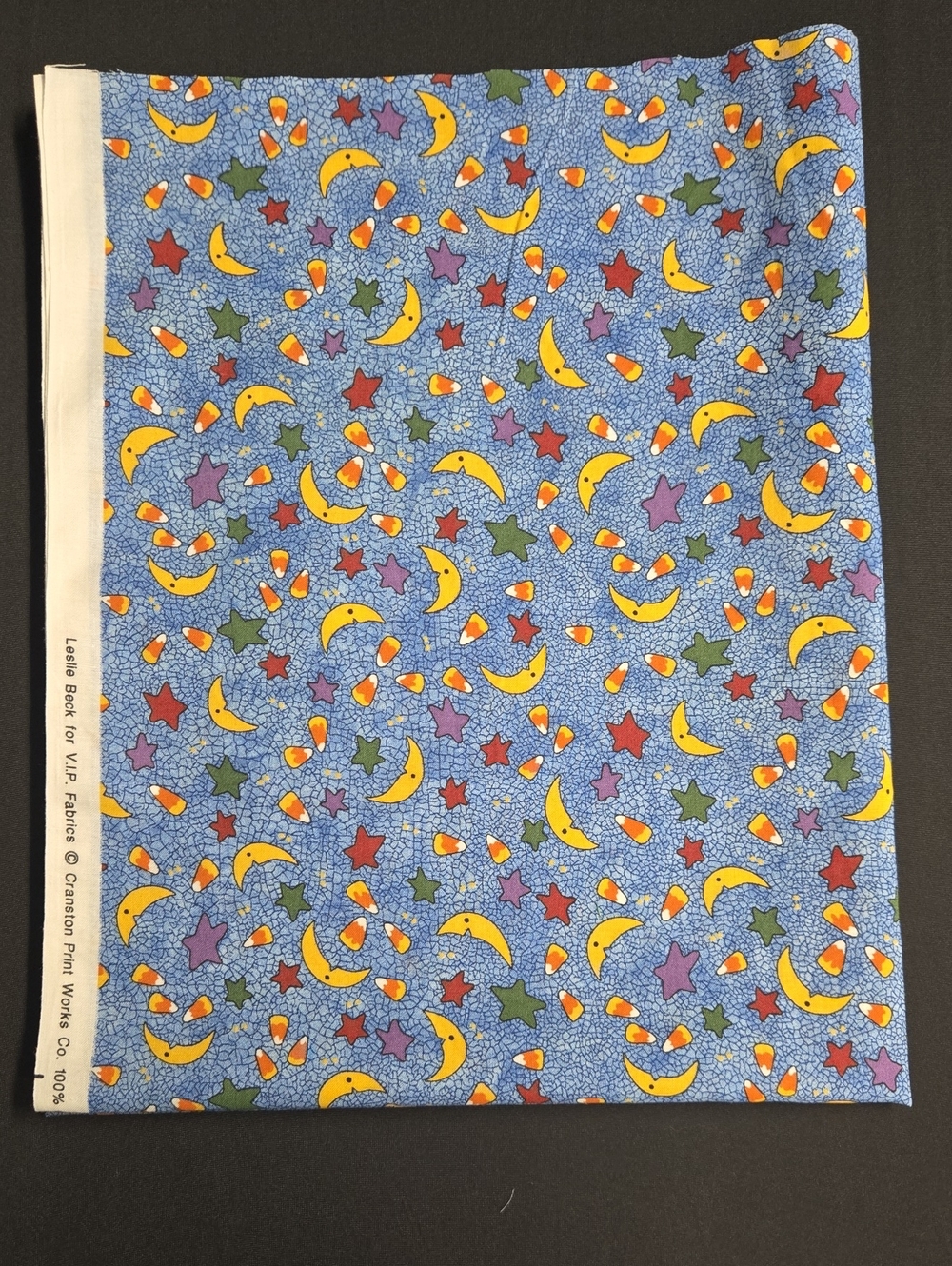 🎃🎃🎃Kids Halloween Fabric by Leslie Beck for VIP Fabrics 27"